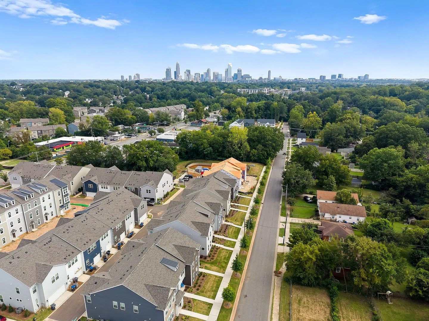 T.R. Lawing Realty Property — Photo 3