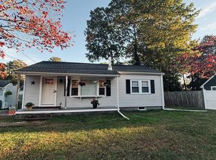 17 Cynthia Ave, Pembroke, MA 02359