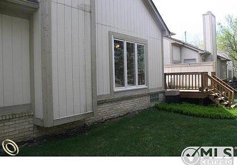 3rd image of 29486 Cove Creek Ln #15