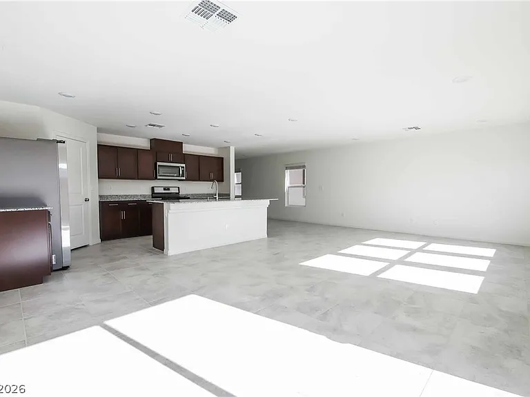 7087 Baza Ave — Photo 6