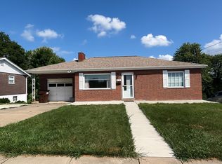 16 Shaw Dr, Alexandria, KY 41001