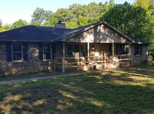 3698 Hinton Rd, Clarksville, TN 37043