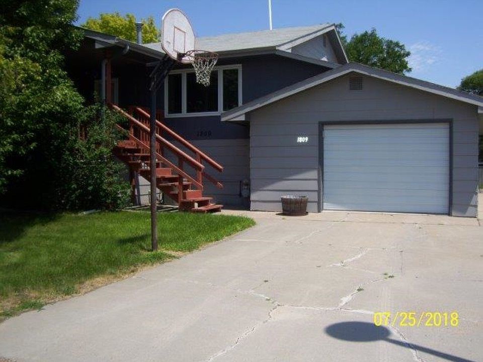 1st image of 1809 N Hayes Ave
