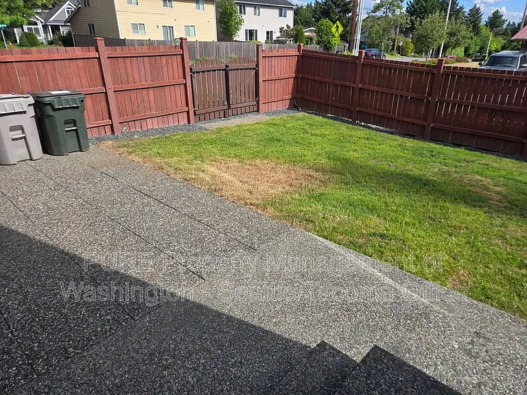 5027 NE 5th Pl — Photo 30