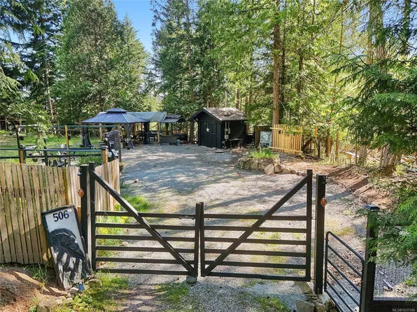 506 Bluff Way, Southern Gulf Islands, BC V0N 2J2