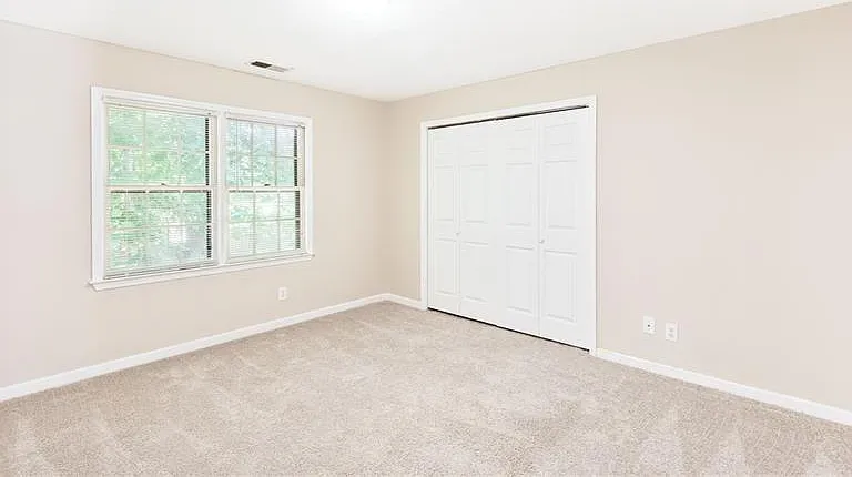 919 Bridgegate Dr NE — Photo 38