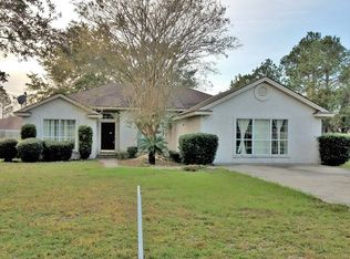 117 Timber Ridge Dr, Brunswick, GA 31525