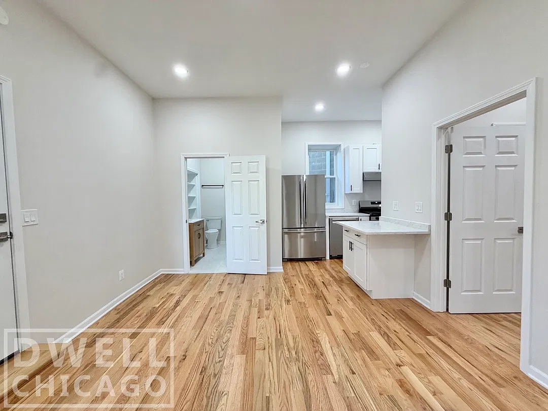 1 bed, 800 sqft, $1,595 — Photo 4