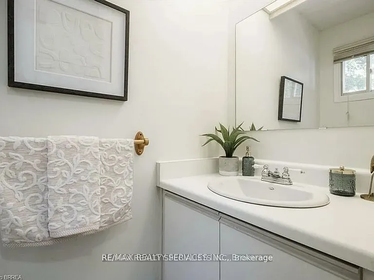 159 Brantwood Park Rd #159A — Photo 8