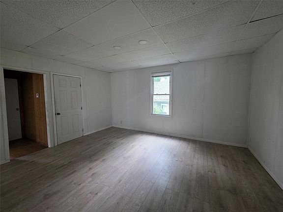 3rd image of 1222 Vestal Ave #2