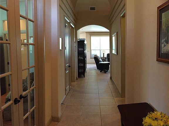 4th image of 113 Heritage Pl