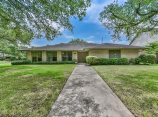 5203 Contour Pl, Houston, TX 77096
