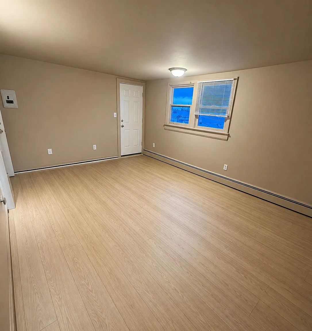 1 bed, 600 sqft, $2,000 — Photo 3