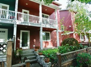 206 N 39th St UNIT A, Seattle, WA 98103