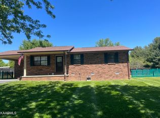 337 Whittenburg Rd, Crossville, TN 38571