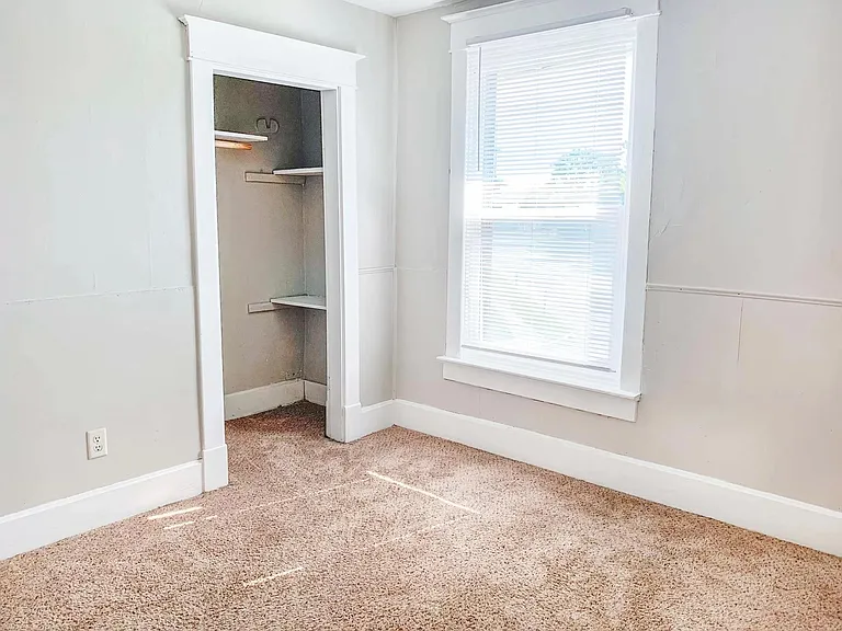 756 E Pleasant Run Parkway North Dr — Photo 10