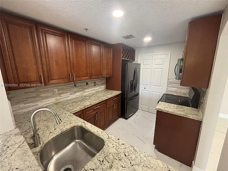 6440 NW 114th Ave #424 — Photo 19