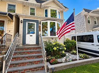 77-52 76th St #2, Ridgewood, NY 11385
