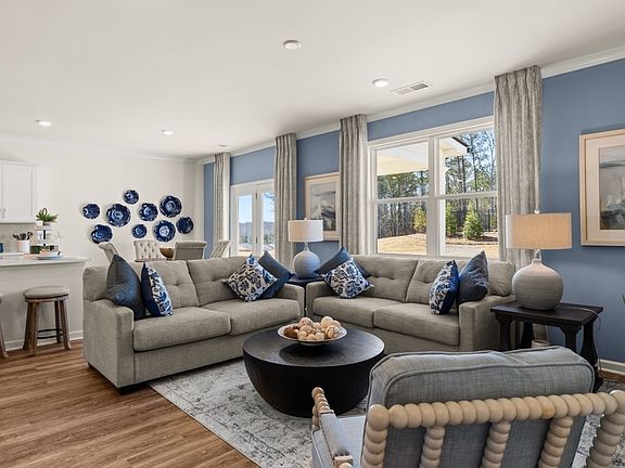 7th image of this home