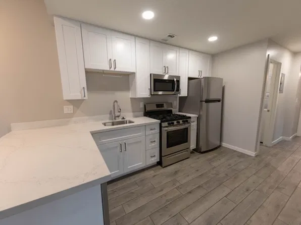 6637 E Earll Dr, Scottsdale, AZ