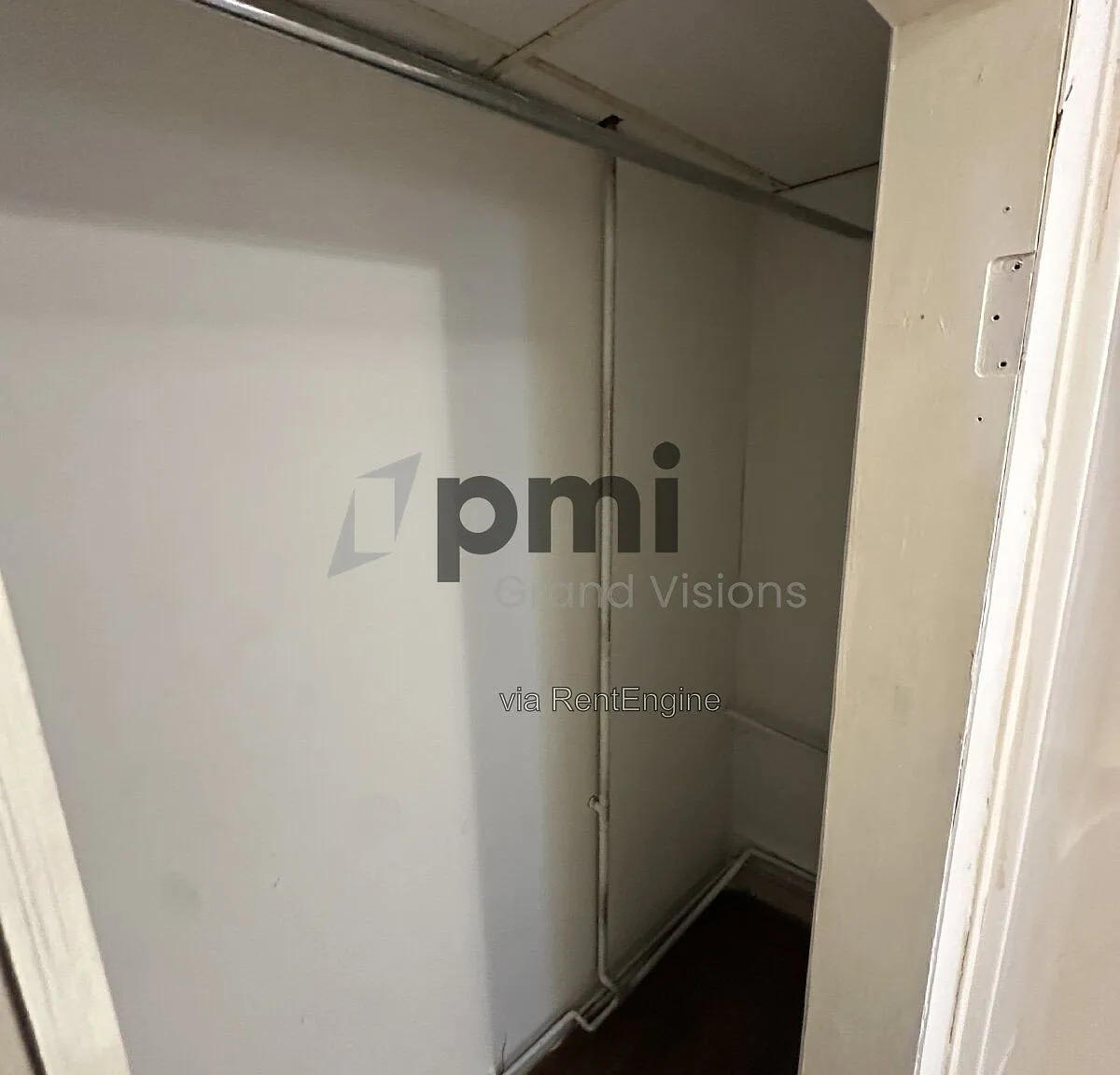 Studio, 1.0 bath, 768 sqft, $765 — Photo 4
