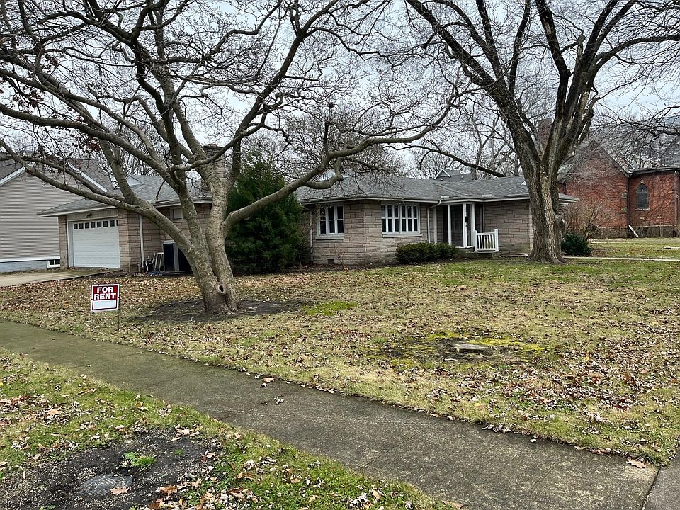 1st image of 301 E Daggy St