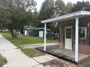 904 Dewey STREET, Manitowoc, WI 54220