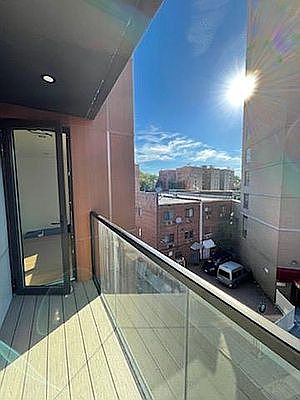 5th image of 116-17 Grosvenor Ln #4B