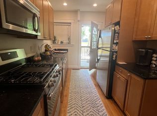 11 Orchard St #U, Newton, MA 02458