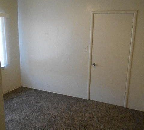 5th image of 3715 E Heaton Ave