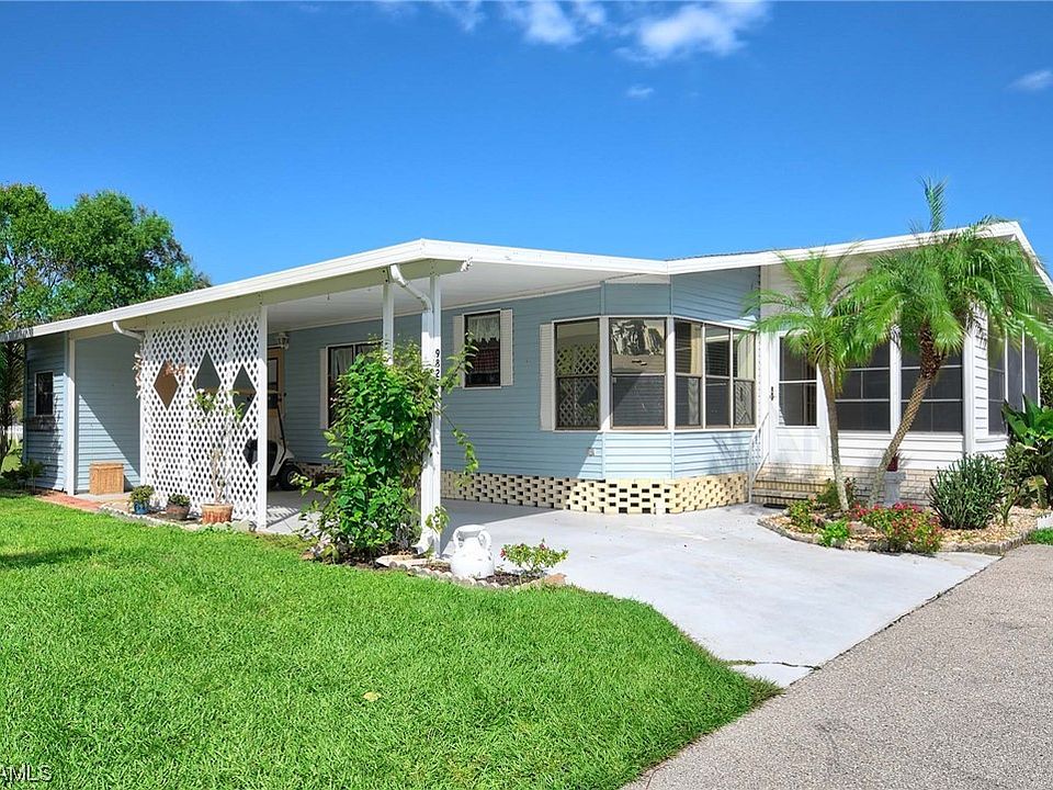1st image of 9825 Creekwood Ln