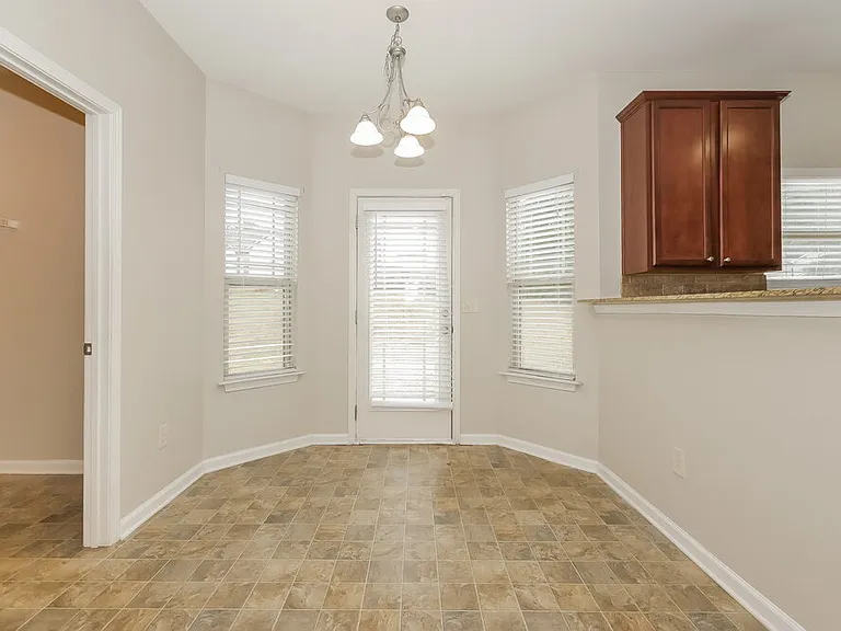 632 Stevens Pl — Photo 9