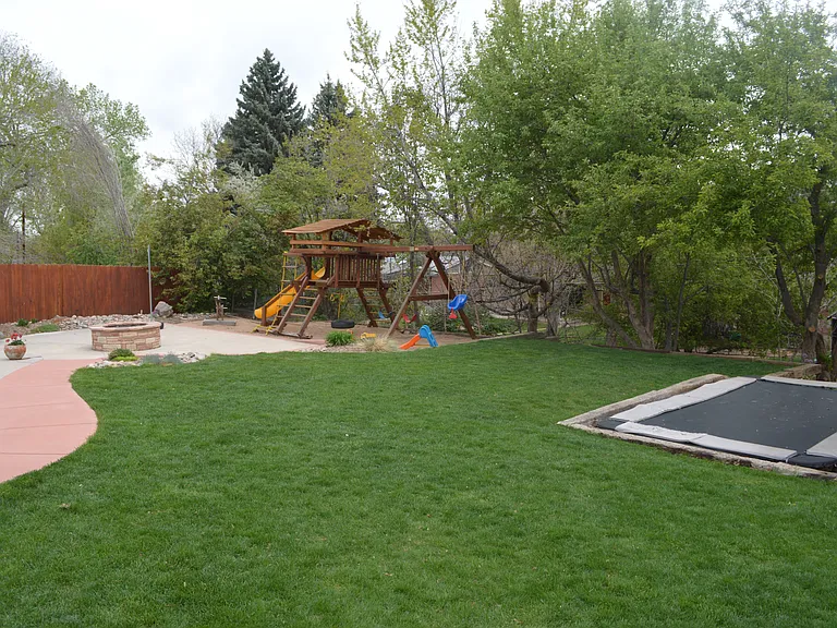 452 S Union Blvd — Photo 10