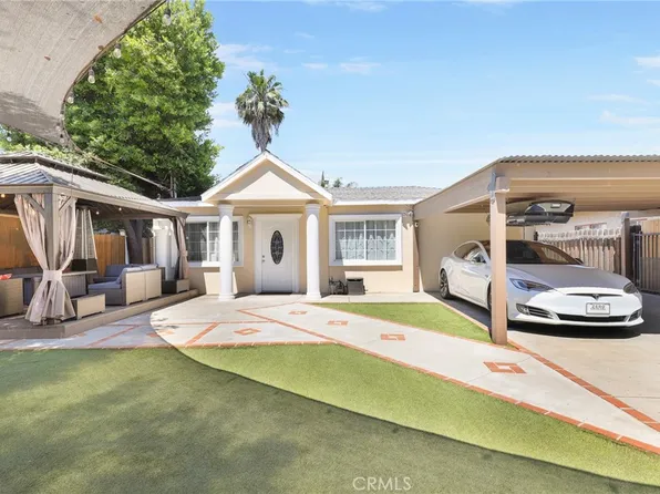 6849 De Celis Pl, Van Nuys, CA 91406