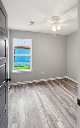 5th image of 1059-1061 Balsam St