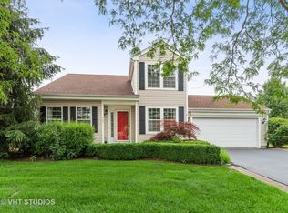 965 Bristol Trail Rd, Lake Zurich, IL 60047