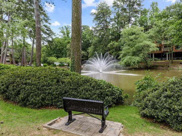 25312 Plantation Dr NE, Atlanta, GA 30324