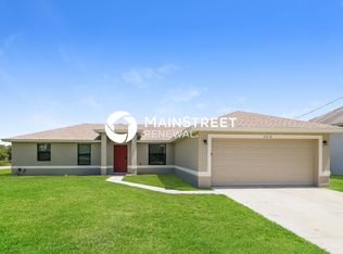 2618 55th St SW, Lehigh Acres, FL 33976