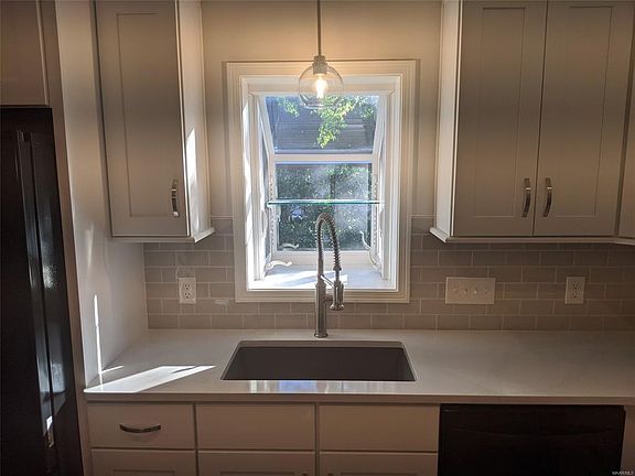 5th image of 3023 Baldwin Brook Dr