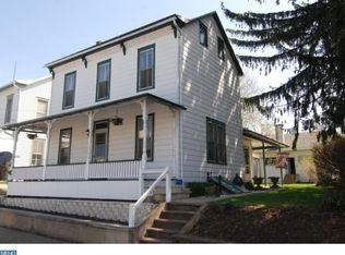 525 Main St, Shoemakersville, PA 19555