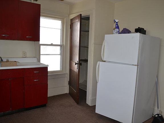 upper unit kicthen view 2