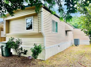100 NW 16th St TRAILER 18, Fruitland, ID 83619