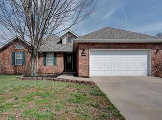 3797 W Wilderness St, Springfield, MO 65807