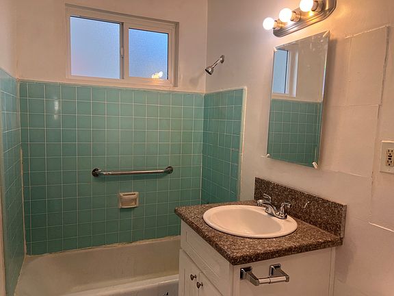 3rd image of 2023 Reservoir St #2