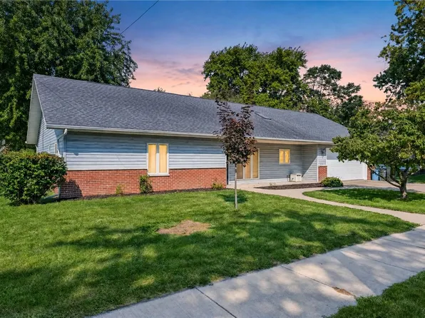 104 N Webster St, Catlin, IL 61817