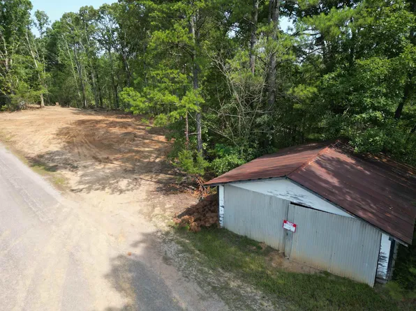 2 Talley Rd, Hornsby, TN 38044