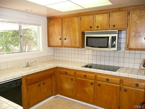 5th image of 3140 Claremore Ave