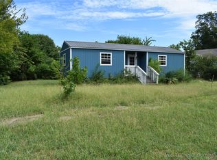 405 E Brown St, Hugo, OK 74743