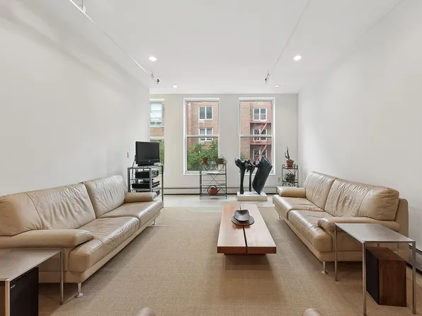 30 W 13th St APT 4A, New York, NY 10011