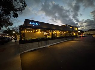 330 W Bonita Ave #4, Claremont, CA 91711